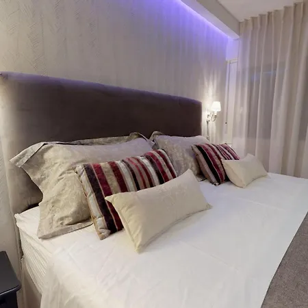 Apartman 17 Ljubav Place